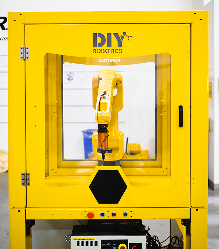 Robotic_Deburring_cell_feature